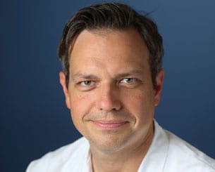 eine Nahaufnahme eines Mannes