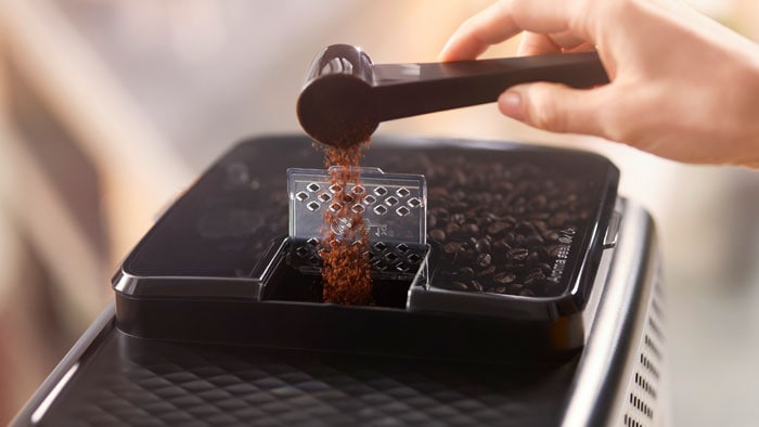 Kaffeepulver in Vollautomaten verwenden