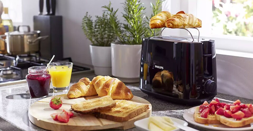 Wie reinigt man einen Toaster von innen? Schritt für Schritt Anleitung