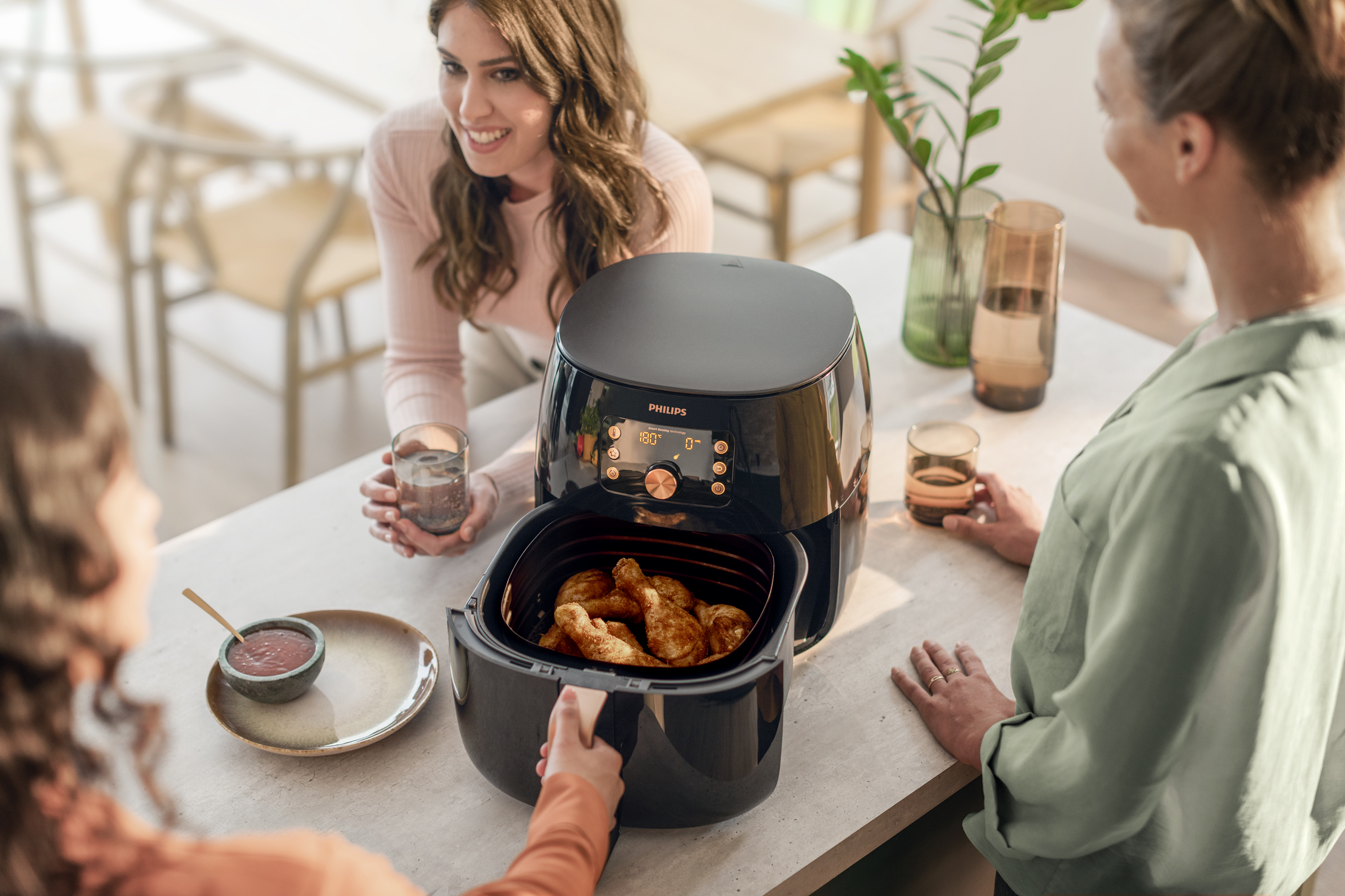 Philips Airfryer Xxl Smart Sensing Bedienungsanleitung L’Airfryer XXL de Philips, équipé de la technologie de détection
