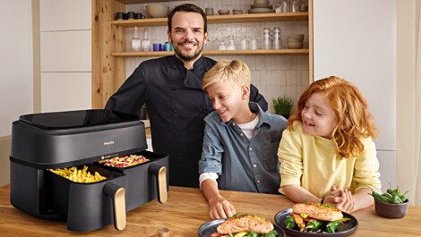 Kampagnenstart: Philips Airfryer setzt auf Henssler und Mini-Chefs