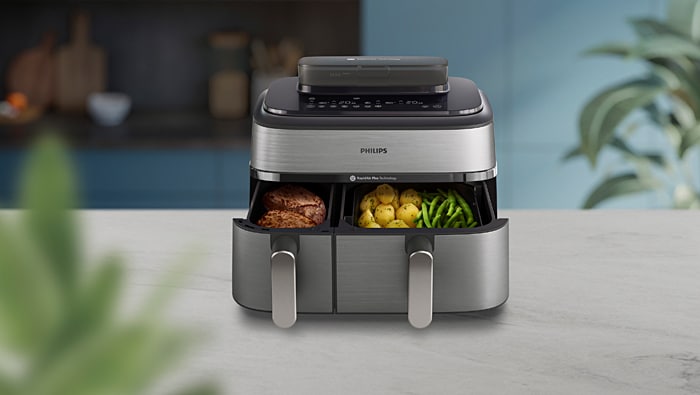 Philips Steam Airfryer 5000 Series Dual Basket NA555/09 – Lifestylebild